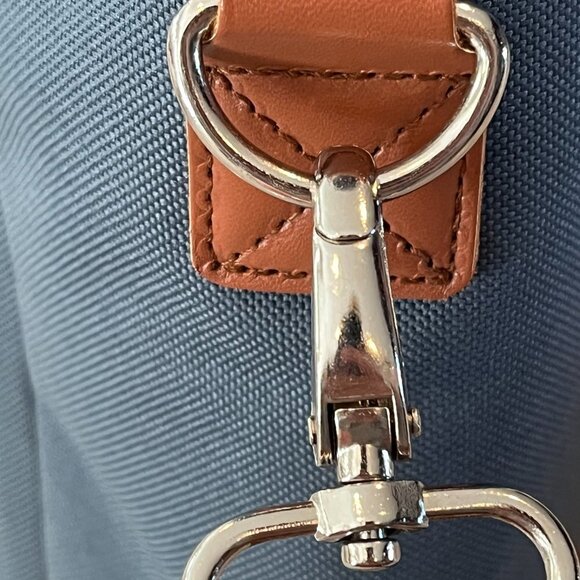 Wahioli 2 Bottle Wine Carrier Cooler with Removable Divider EUC - Picture 4 of 6